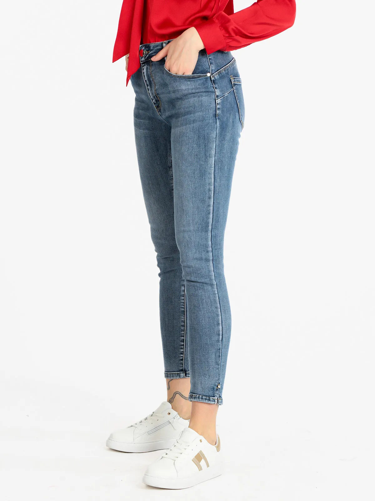 Max & Liu Jean femme effet push-up avec strass