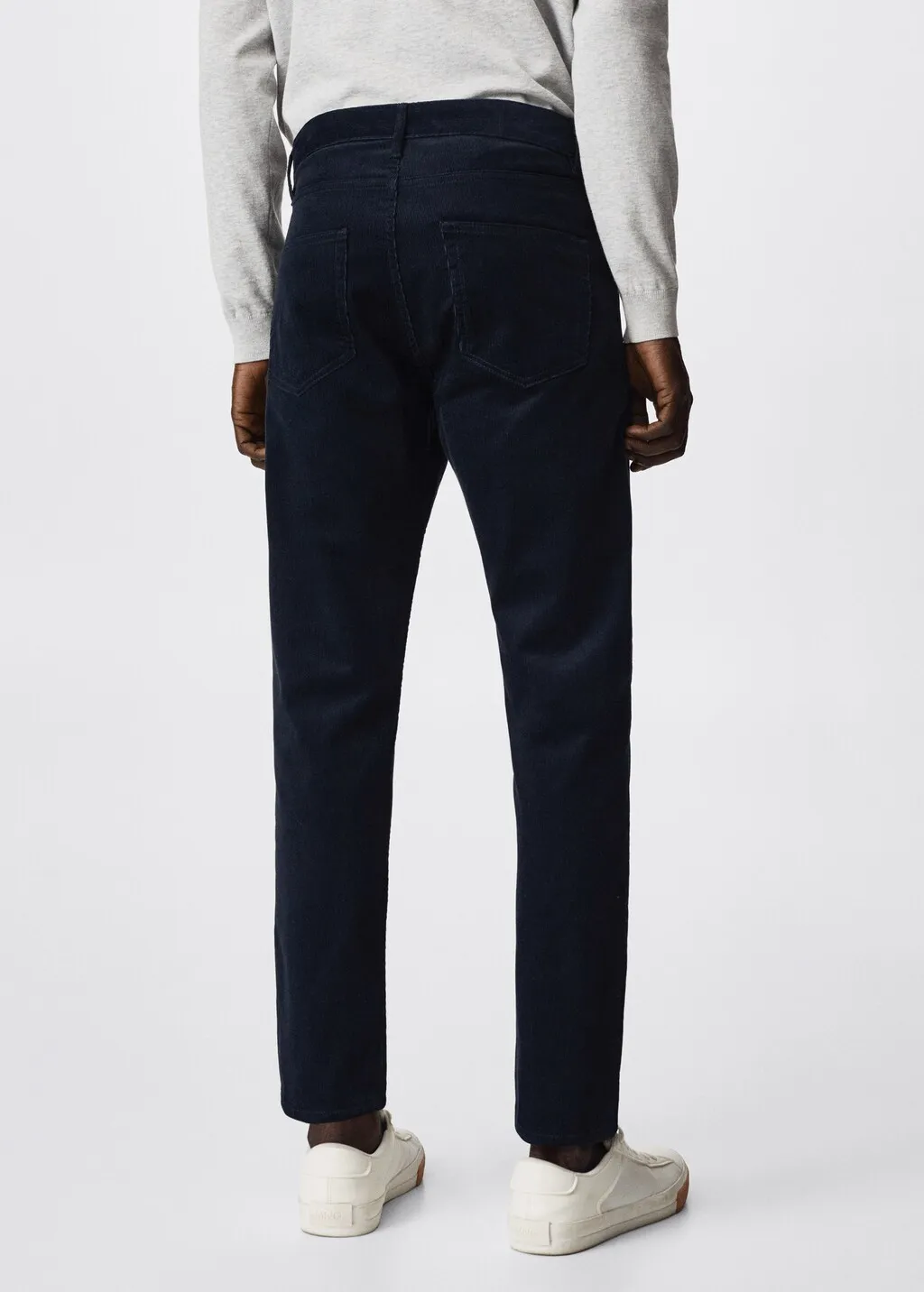 Pantaloni tapered-fit velluto